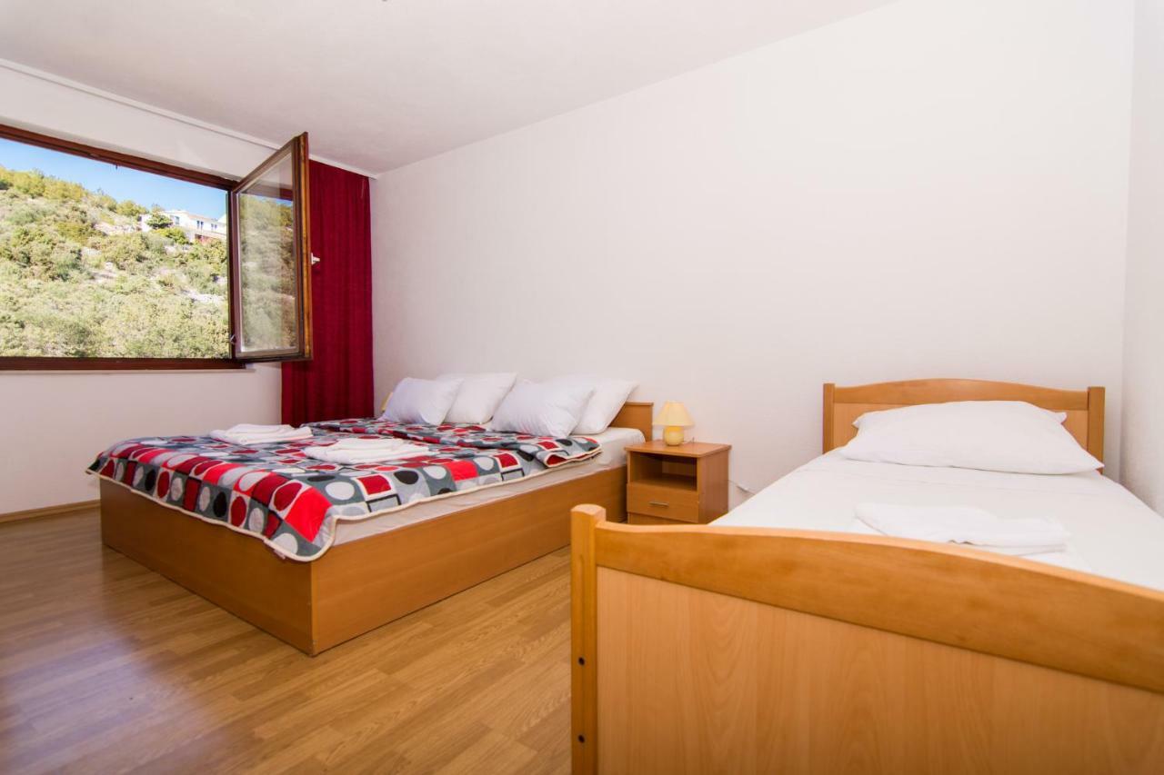 Apartments Jozic Seget Vranjica Eksteriør bilde