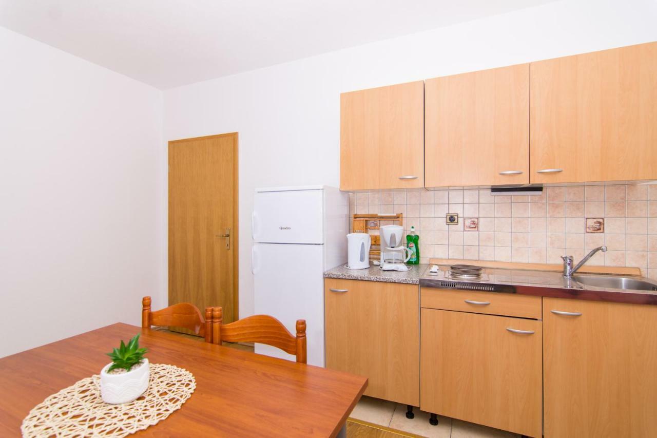 Apartments Jozic Seget Vranjica Eksteriør bilde