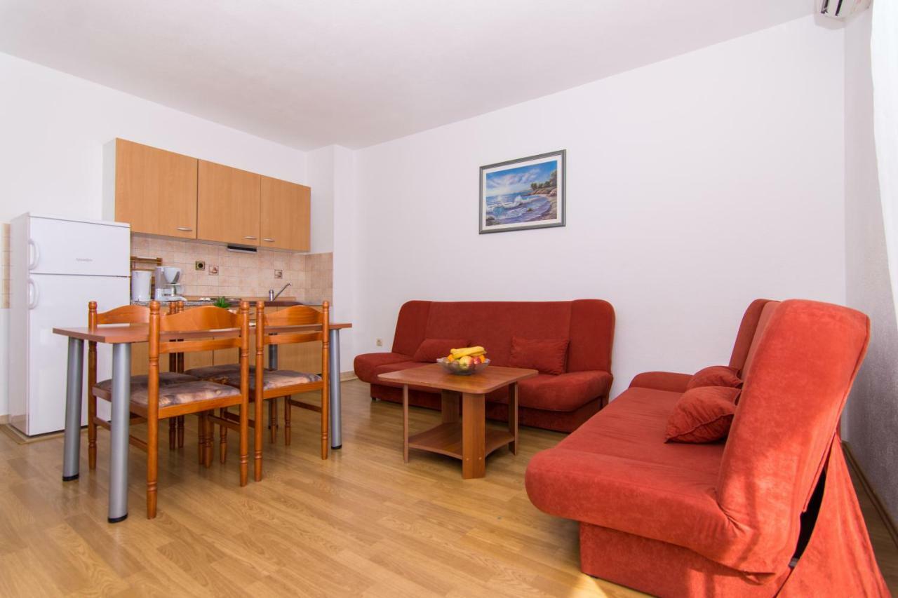 Apartments Jozic Seget Vranjica Eksteriør bilde