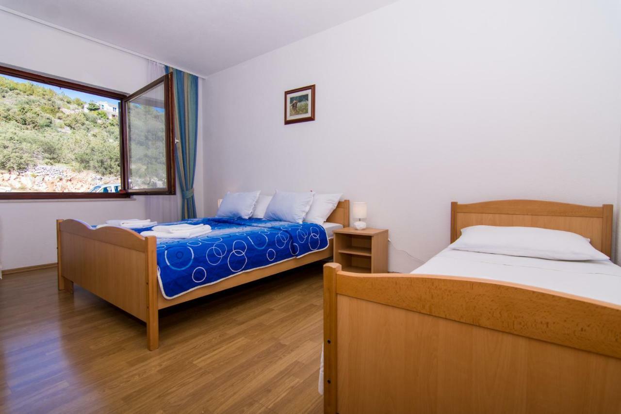 Apartments Jozic Seget Vranjica Eksteriør bilde