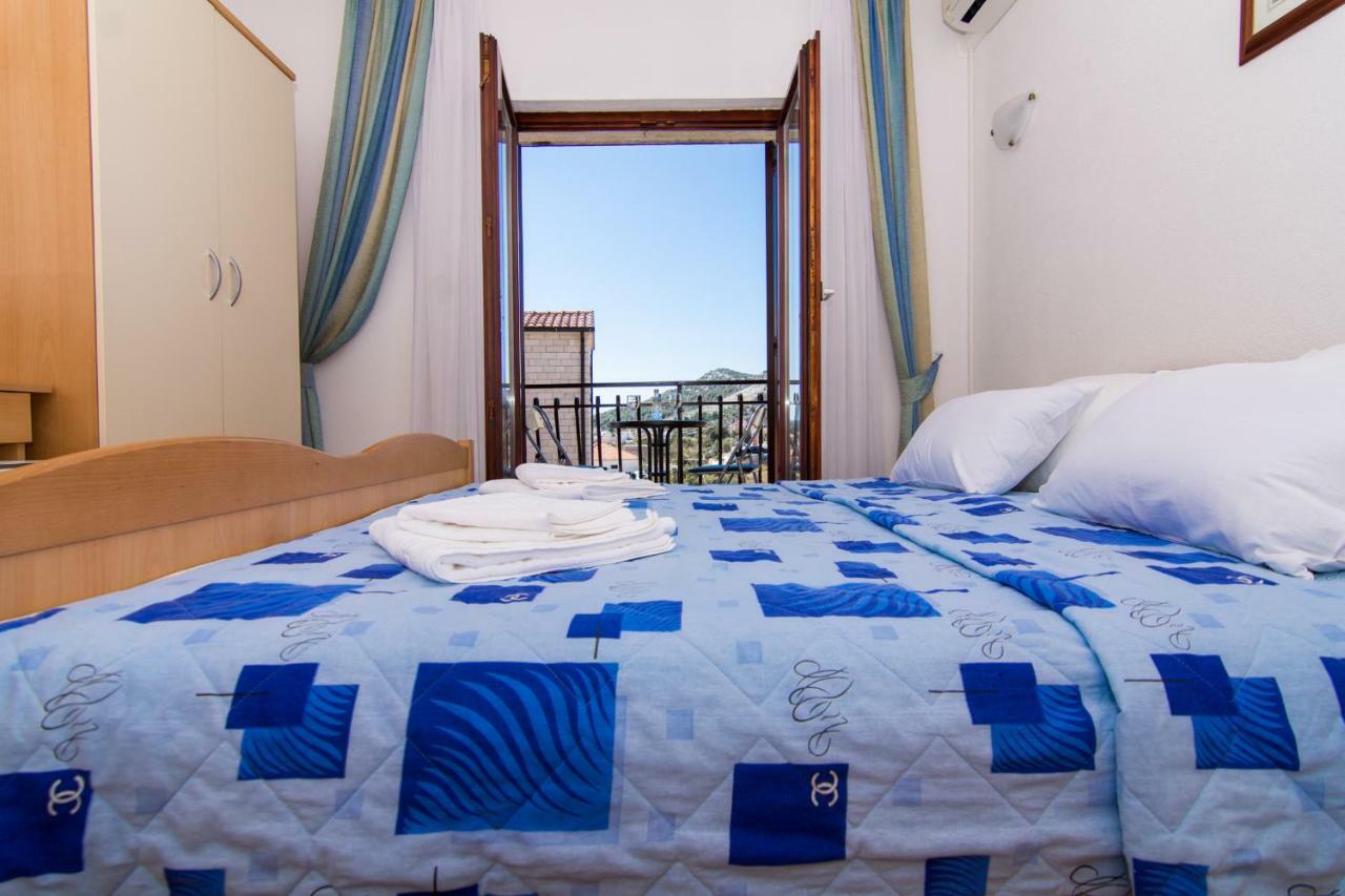 Apartments Jozic Seget Vranjica Eksteriør bilde