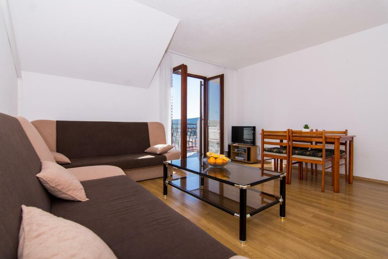 Apartments Jozic Seget Vranjica Eksteriør bilde