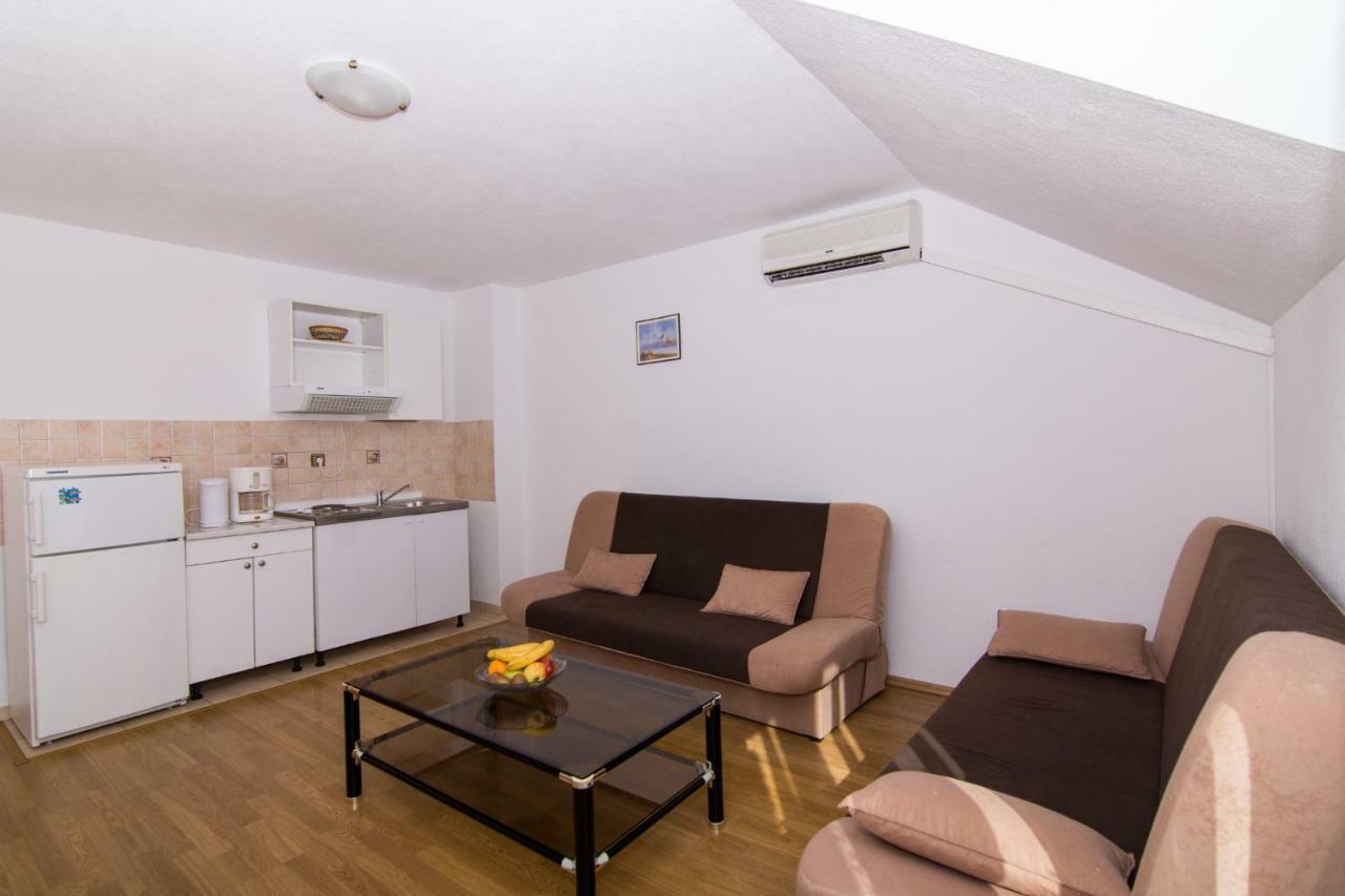 Apartments Jozic Seget Vranjica Eksteriør bilde